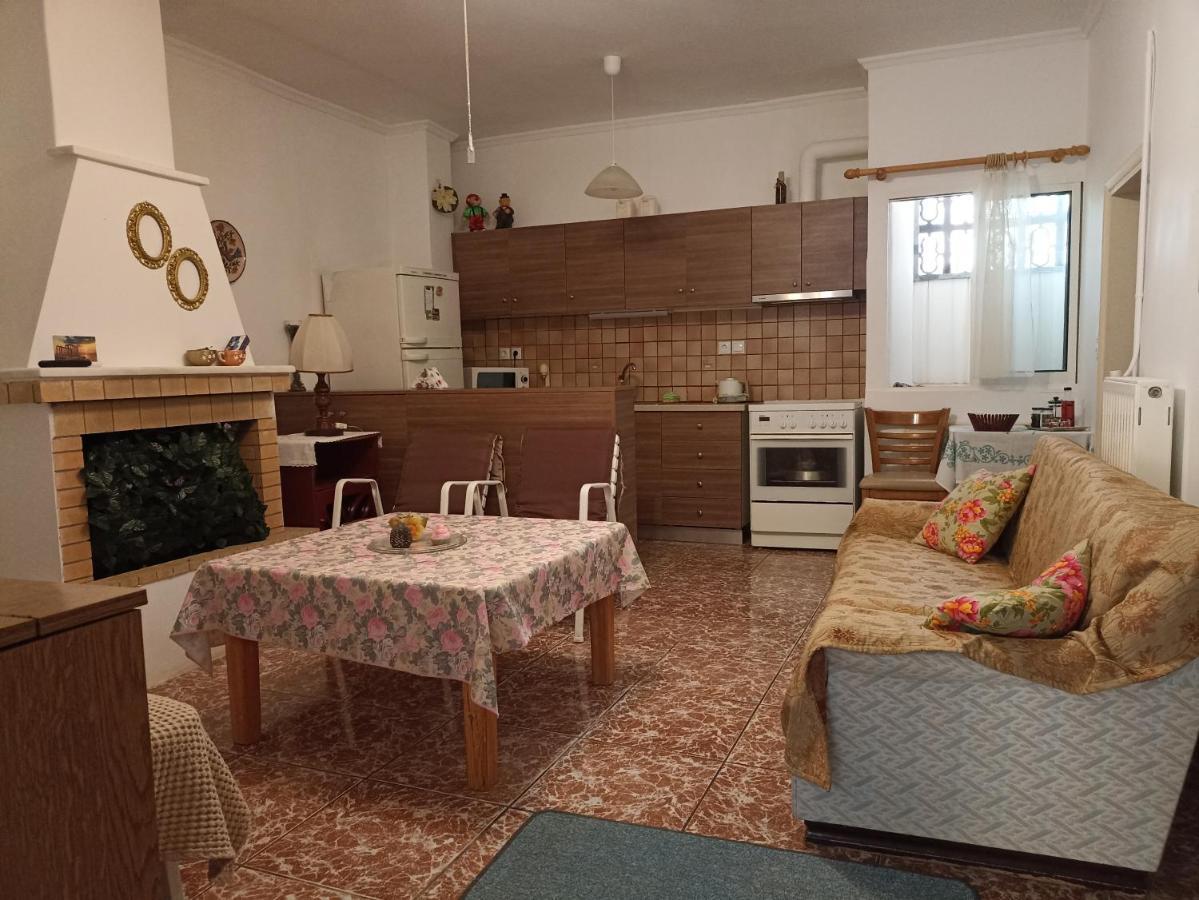 Lena'S Sweet Home Artemida  Exterior photo
